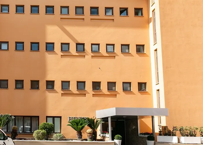 Otel Phi Garden Area Eur 4*