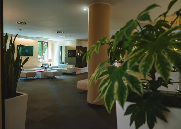 Hotel Phi Garden Area Eur Rome