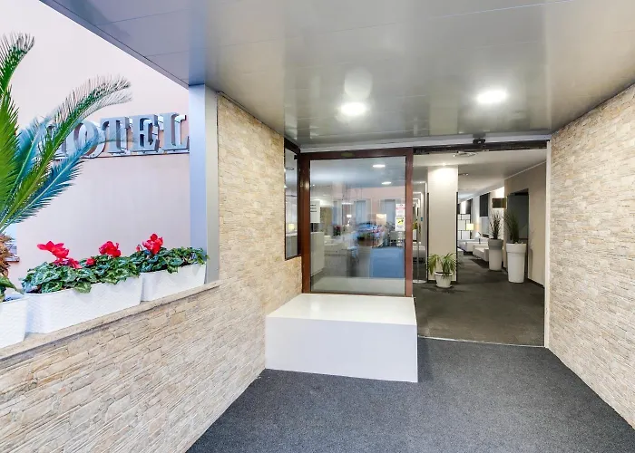Otel Phi Garden Area Eur 4*