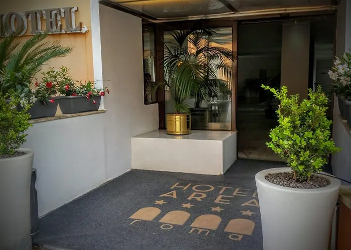 Area Hotel 4*