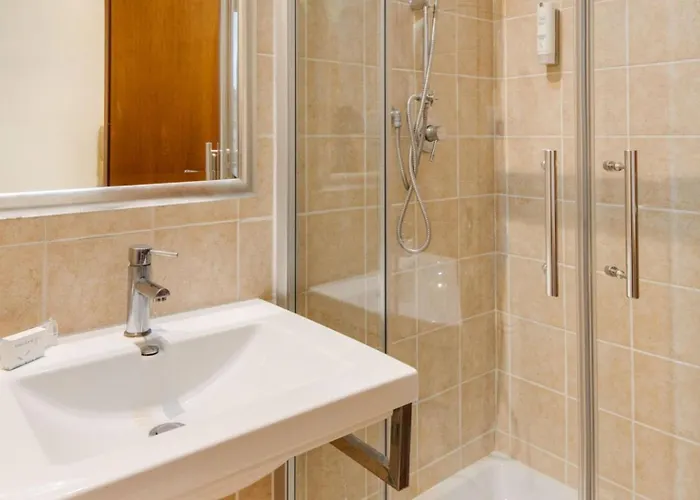 Phi Garden Area Eur Otel 4*